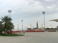 2017 02 15 Bahrain Int Circuit Rennstrecke mit Haupttribühne
