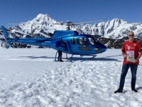 2023-11-07-Neuseeland-Franz-Josef-Gletscher-mit-FC-Bayern-Magazin