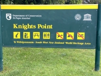 Neuseeland-Naturschutzgebiet-Te-Wahipounamu-Knights-Point-Tafel-1