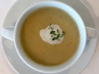 Suppe-Waldpilz-Cappuccino