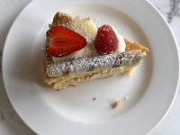 2024-07-05-Jersey-Grabhuegel-La-Houge-Kaffee-und-Kuchen