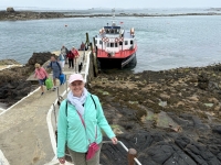 2024-07-03-Insel-Herm-Ankunft-auf-der-Insel-bei-den-Rosaire-Stiegen