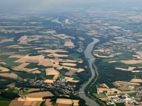 2024-07-06-Blick-auf-Atomkraftwerk-Isar-in-Wörth