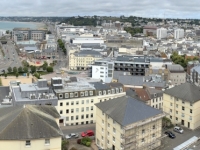 2024-06-30-Jersey-Blick-vom-Fort-Regent-auf-St-Helier