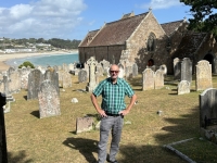 2024-07-04-St.-Brelades-Church-mit-Friedhof