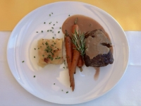 Hauptspeise Rinderfilet mit Pfeffersauce