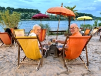 2024-08-02-Absacker-bei-der-Rheinufer-Strandbar