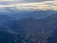 Flug über die Alpen